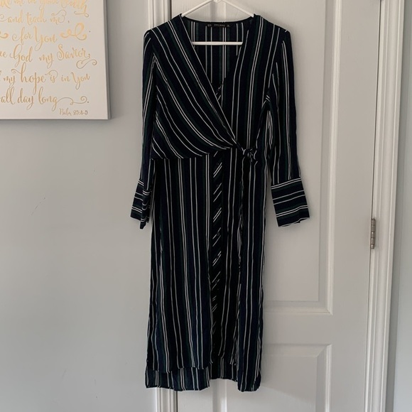 Zara Striped T-Shirt Dress W/‎ Tie Front size XS - Picture 5 of 11